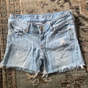 American Eagle AE jean shorts size 4